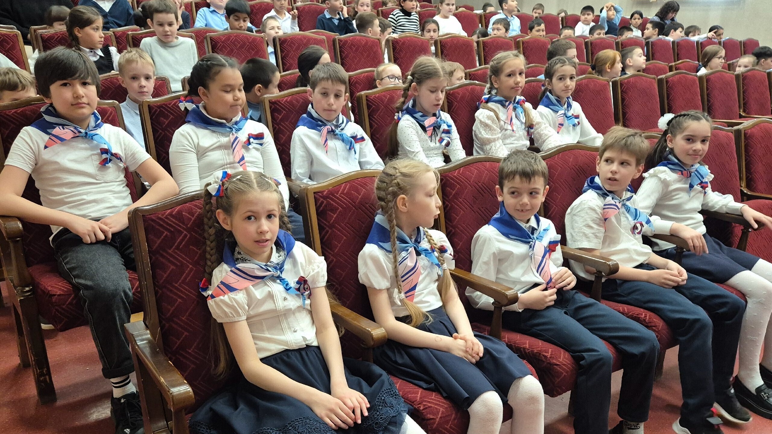 ДЕНЬ ДЕТСКИХ ОБЩЕСТВЕННЫХ ОБЪЕДИНЕНИЙ